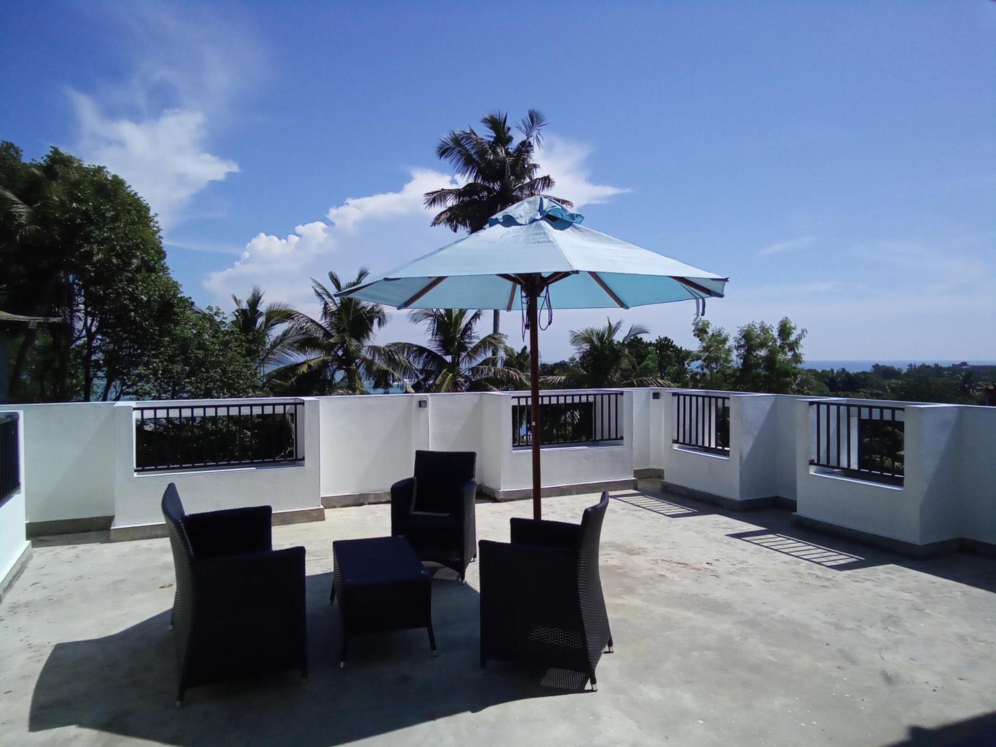 The Moose Weligama Bed & Breakfast Luaran gambar