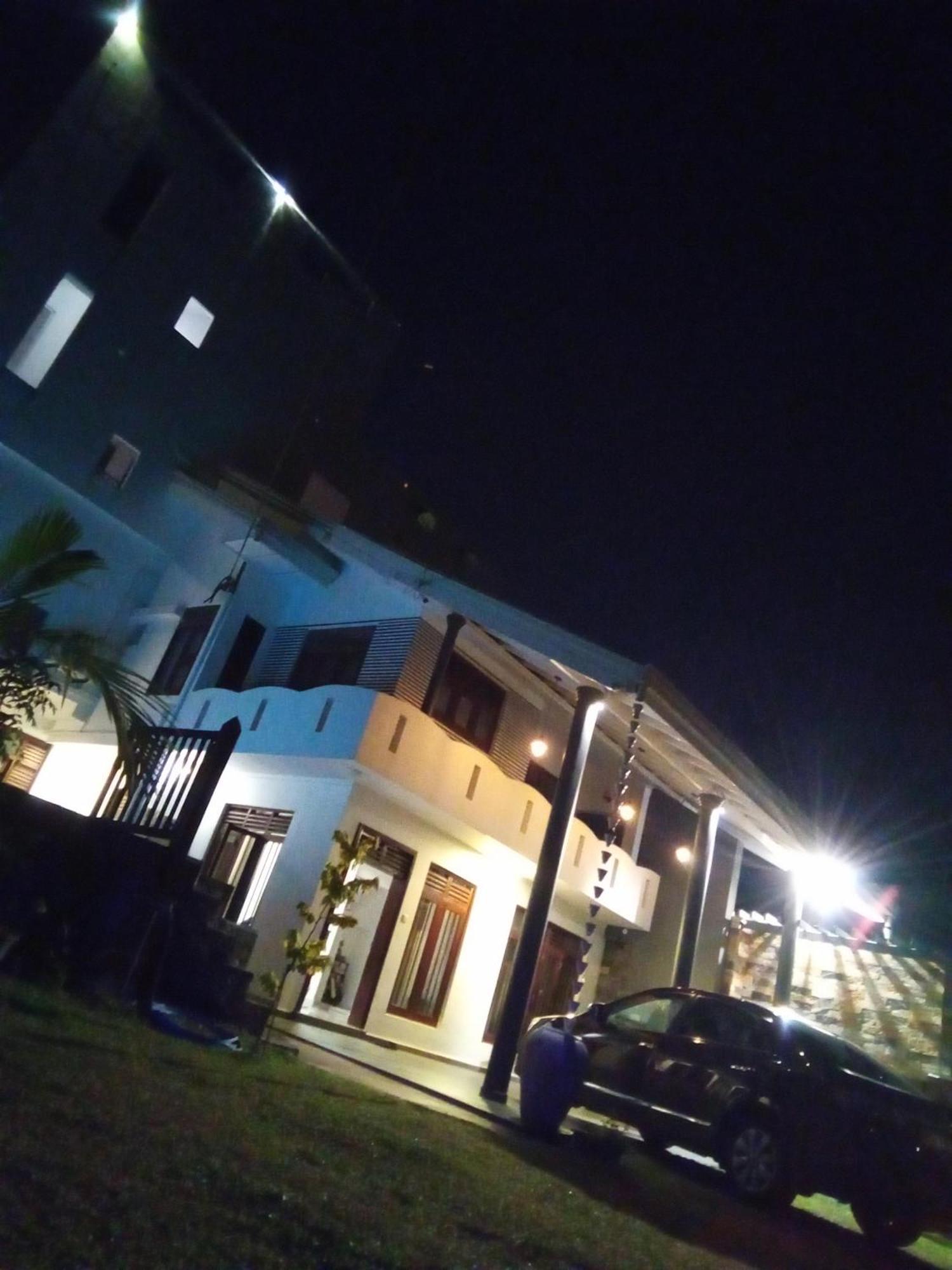The Moose Weligama Bed & Breakfast Luaran gambar